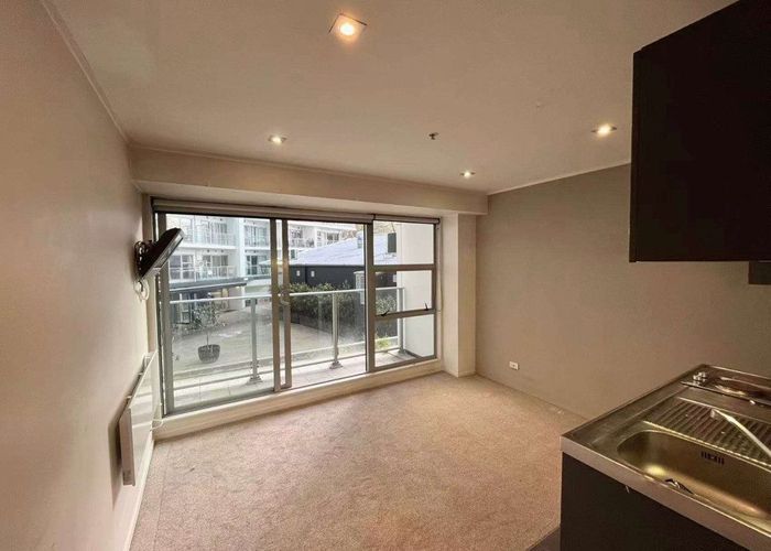  at 120/430 Queen Street, Auckland Central, Auckland