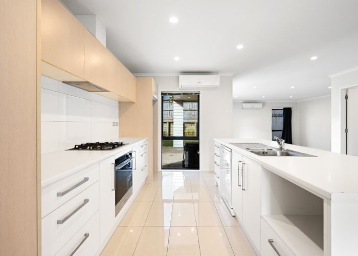  at 58 Featherstone Drive, Flagstaff, Hamilton