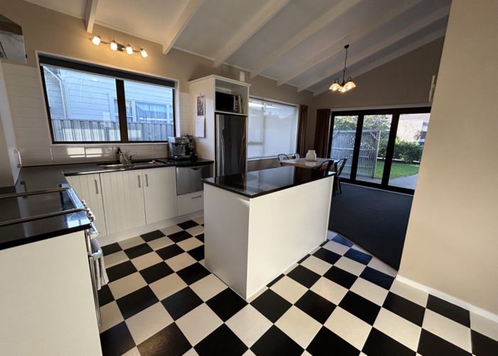  at 140 Manchester Street, Feilding, Feilding