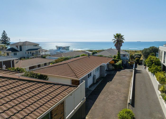  at 2/203 OCEANBEACH ROAD, Mount Maunganui, Tauranga