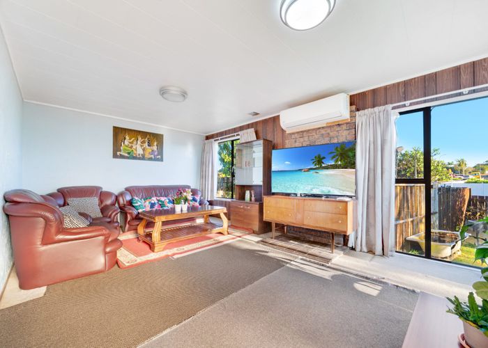  at 1 Heathberry Close, Papatoetoe, Manukau City, Auckland