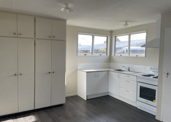  at 8 Ardrossan Avenue, Flaxmere, Hastings