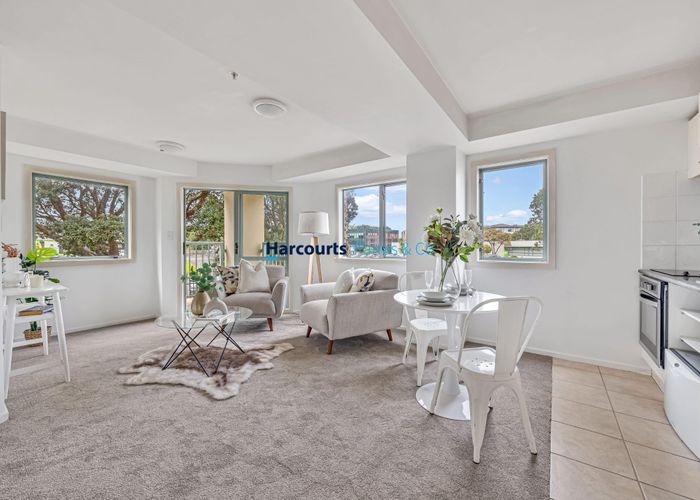 at 11/3c Harrison Road, Mount Wellington, Auckland City, Auckland