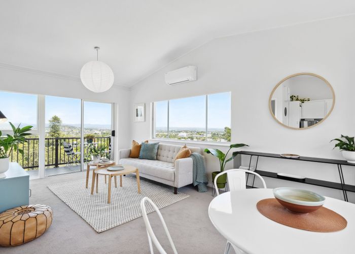  at 10/5 Bourne Street, Mount Eden, Auckland
