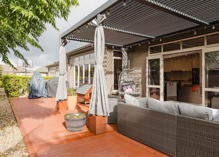  at 15 Bouvardia Avenue, Milson, Palmerston North