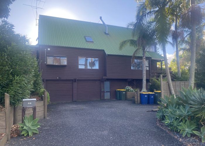  at 44 Redwing Street, Browns Bay, North Shore City, Auckland