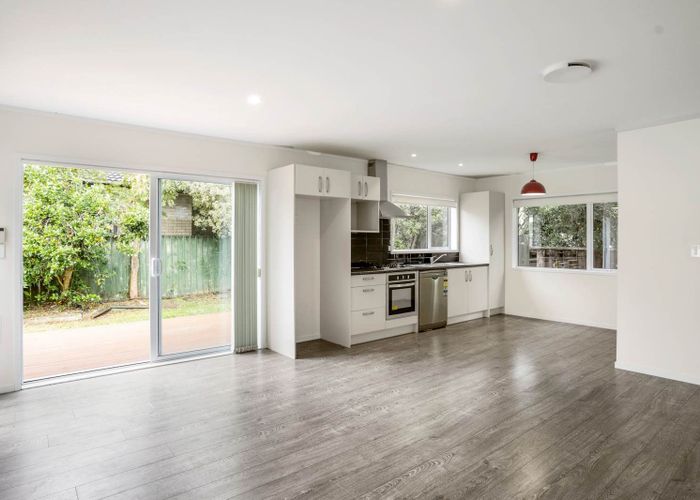  at 4A Kiernan Place, Kelston, Waitakere City, Auckland