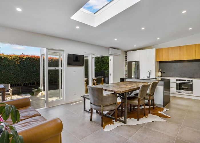  at 8 Hepburn Street, Freemans Bay, Auckland