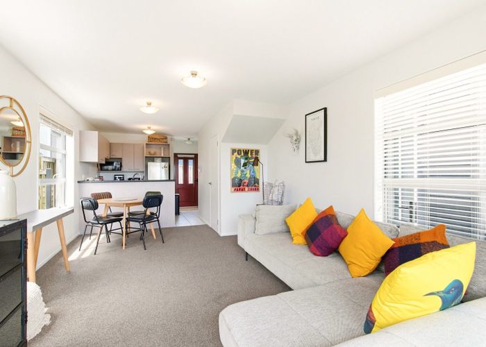  at 5/14 Tireti Road, Titahi Bay, Porirua, Wellington