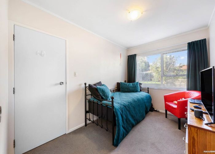  at 1/8 Houghton Street, Meadowbank, Auckland City, Auckland