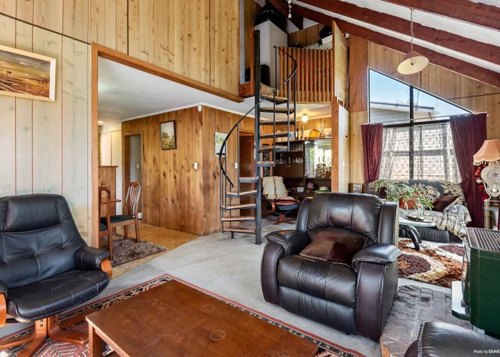  at 83 Captain Scott Road, Glen Eden, Auckland