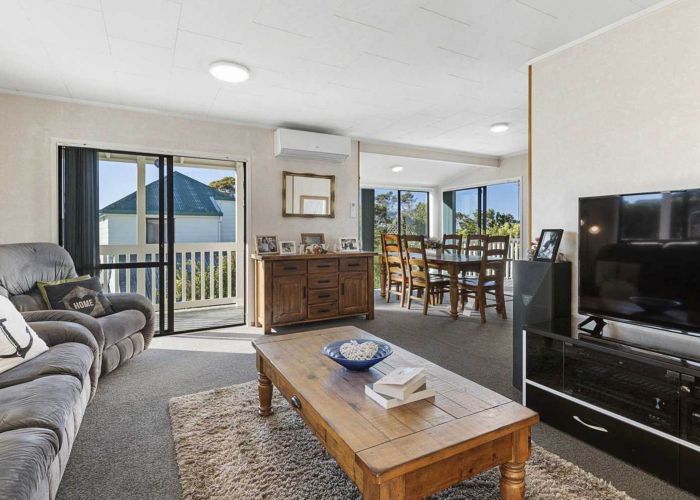  at 67 West Harbour Drive, West Harbour, Waitakere City, Auckland