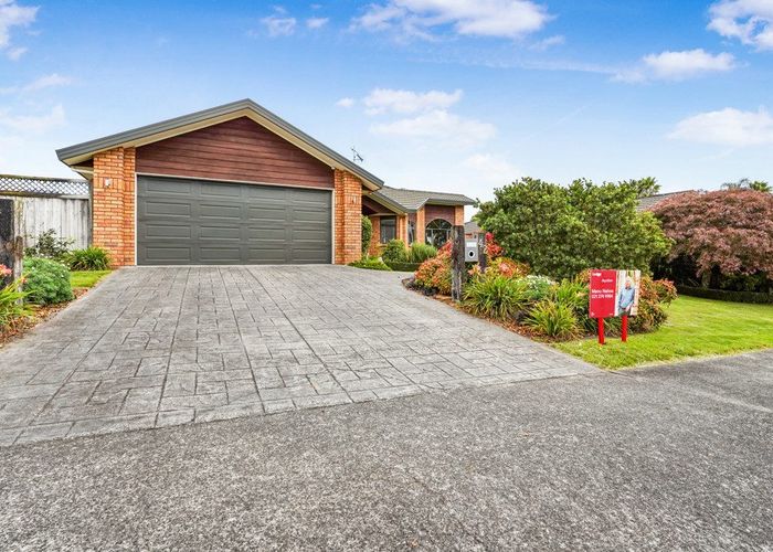 For sale 42 Bramley Drive, Rototuna, Hamilton, Waikato homes.co.nz