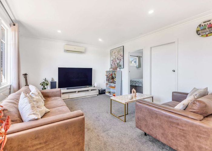 at 16 Alberta Road, Glen Avon, New Plymouth, Taranaki