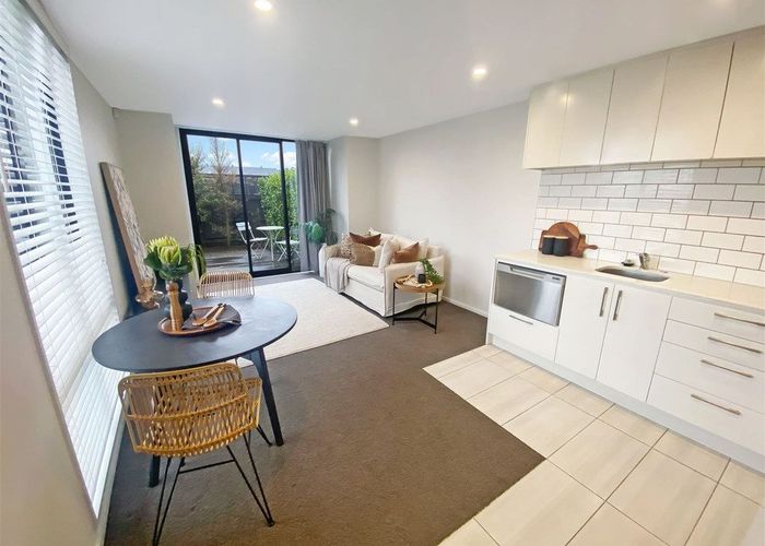  at 1/1036 Colombo Street, St. Albans, Christchurch City, Canterbury