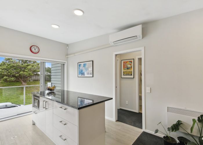  at 4 Atkinson Street, Newlands, Wellington