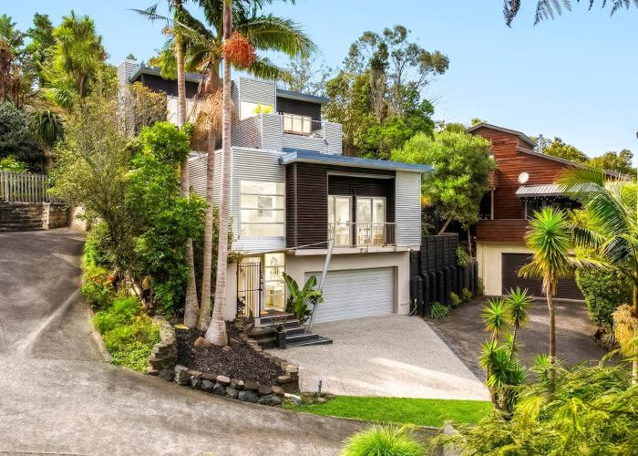  at 7a Stitchbird Close, Murrays Bay, North Shore City, Auckland