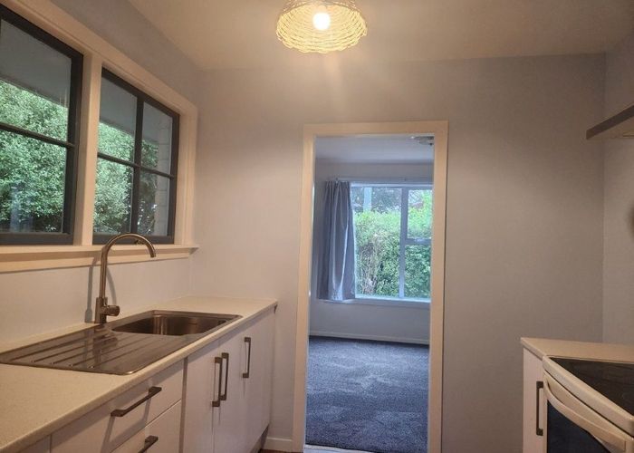  at 1/250 Waimairi Road, Ilam, Christchurch City, Canterbury