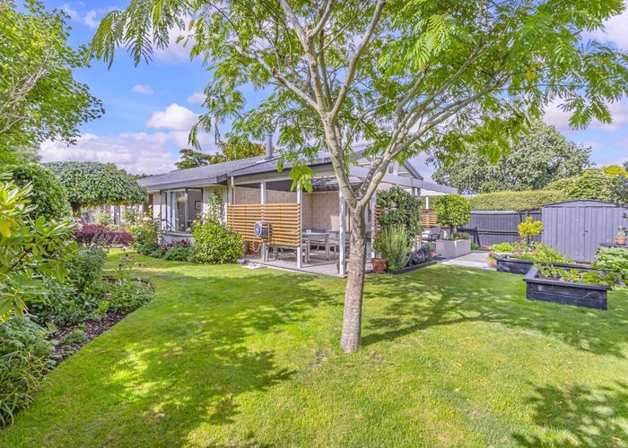  at 17 Todd Avenue, Bishopdale, Christchurch