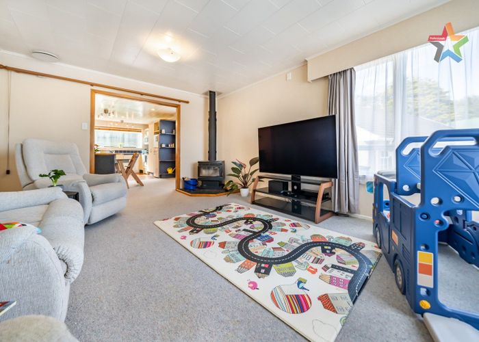  at 19 Christchurch Crescent, Kelson, Lower Hutt