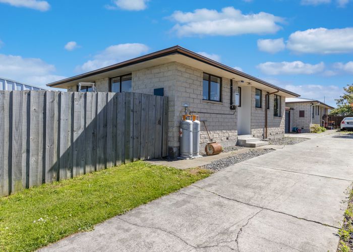  at 1/121 Marlow Road, Aranui, Christchurch