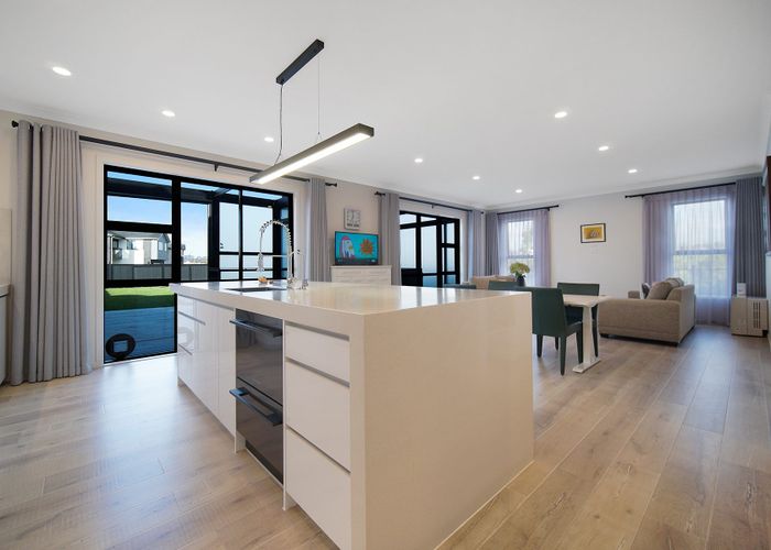  at 37 Drumconnell Drive, Flat Bush, Manukau City, Auckland