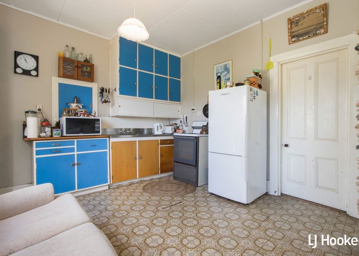  at 32 Beach Road, Waihi Beach, Waihi Beach