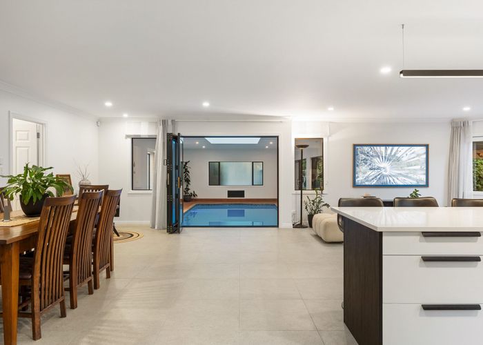  at 3 Traffic Road, Greenhithe, North Shore City, Auckland