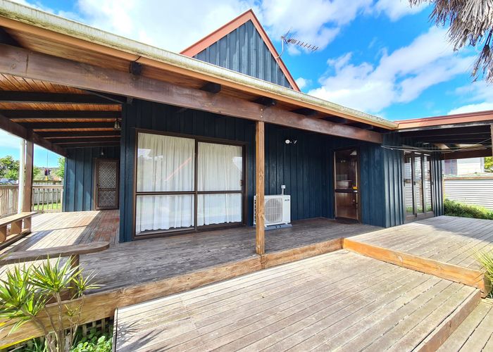  at 1 Wharf Road, Albany, Auckland
