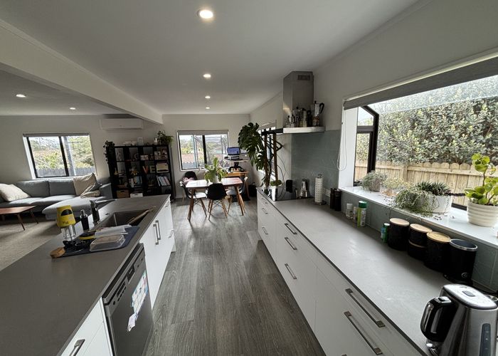  at 51B Vodanovich Road, Te Atatu South, Waitakere City, Auckland