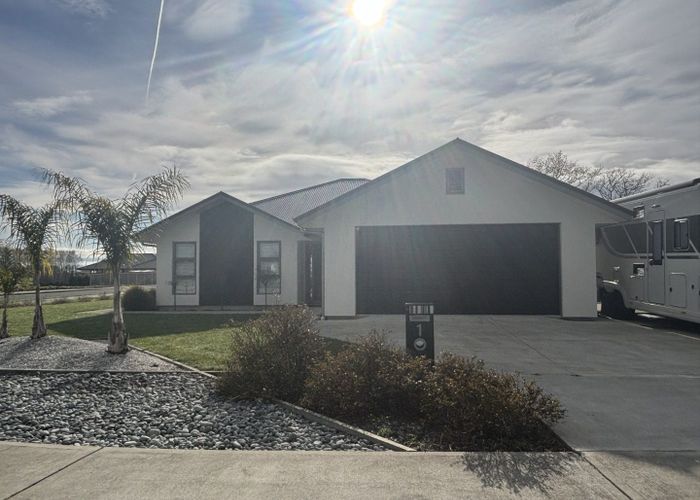  at 1 Oakdale Grove, Richmond, Tasman, Nelson / Tasman