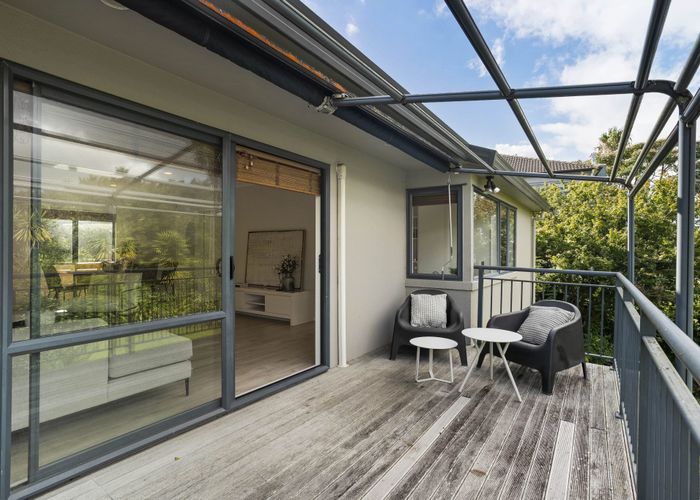  at 33a Apirana Avenue,, Glen Innes, Auckland City, Auckland