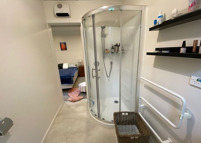  at 2/2 Kopiko Way, Brooklyn, Wellington, Wellington