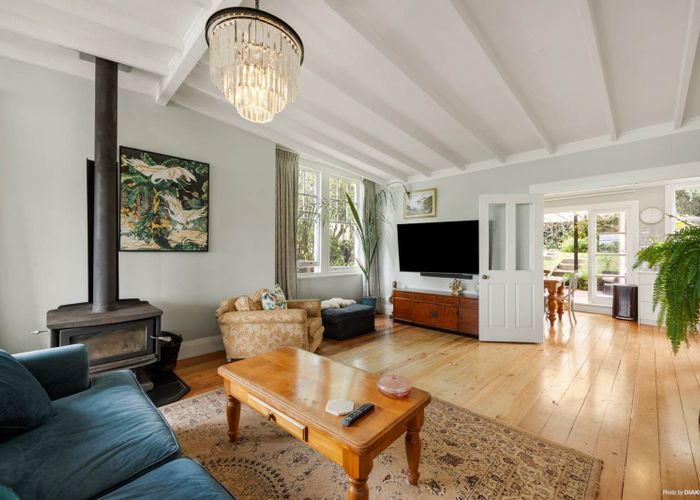  at 36 Arthur Road, Hill Park, Manukau City, Auckland