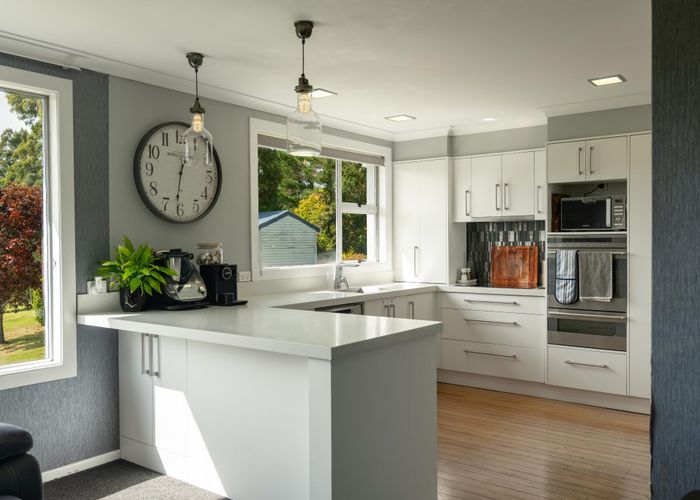  at 17 Findlay Road, Orawia, Otautau