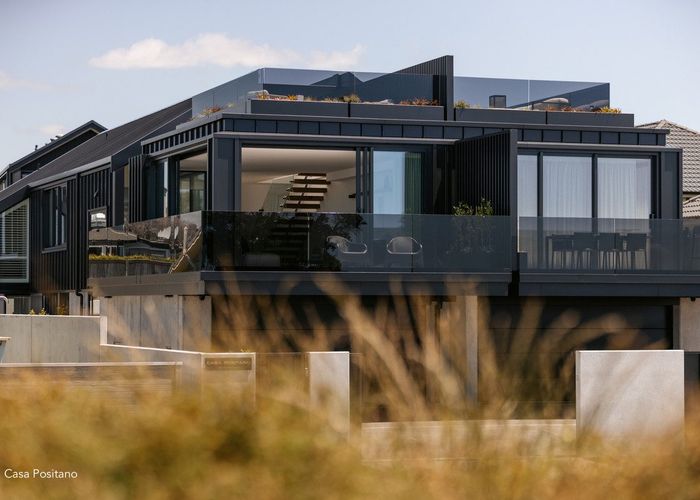  at 124 Marine Parade, Mount Maunganui, Tauranga, Bay Of Plenty