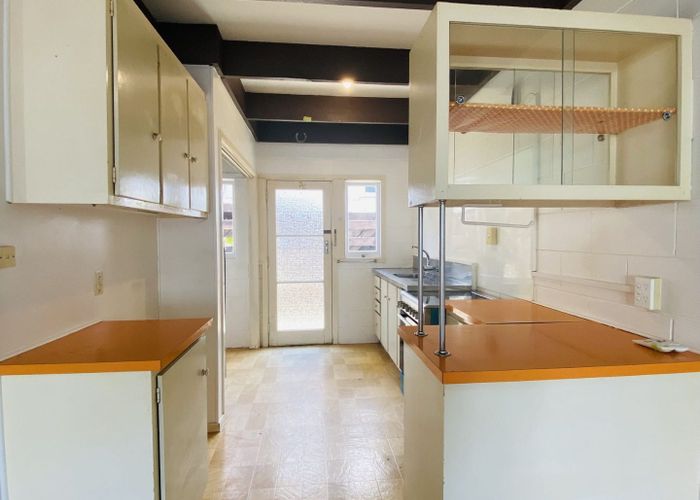  at 1/22 Kelston St, New Lynn, Waitakere City, Auckland