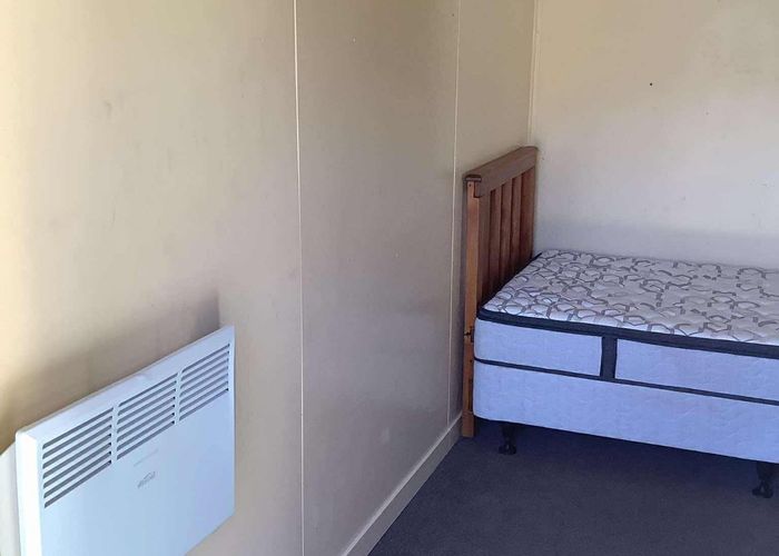  at 2b/15 West Coast Road, Yaldhurst , Christchurch City, Canterbury