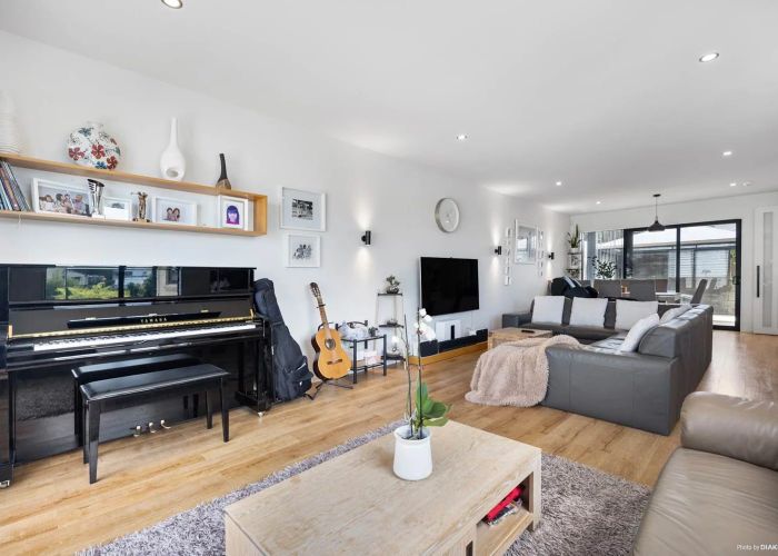  at 21A Sovereign Place, Glenfield, North Shore City, Auckland