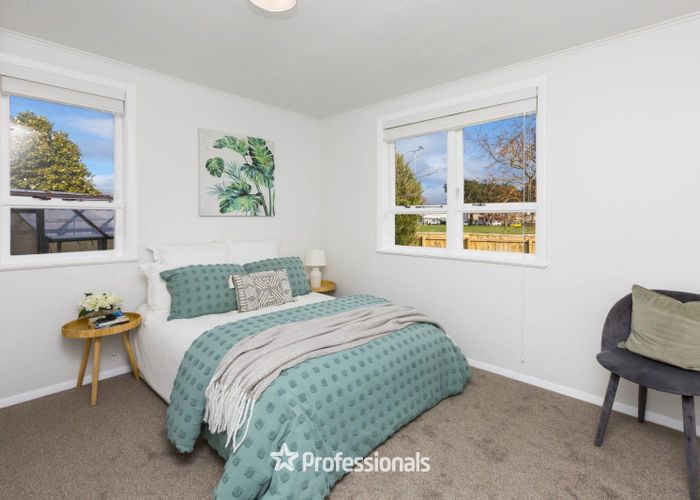  at 52 Mary Crescent, Elderslea, Upper Hutt, Wellington