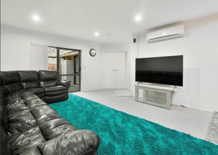  at 12 Te Ironui Place, Huntington, Hamilton