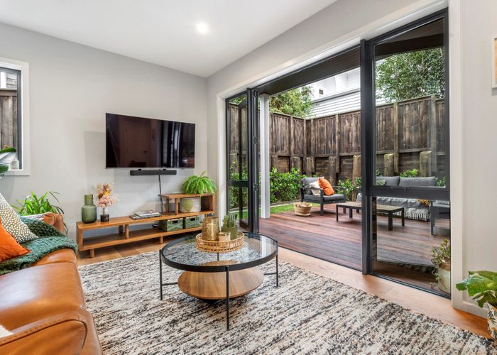  at 32B Arthur Street, Onehunga, Auckland