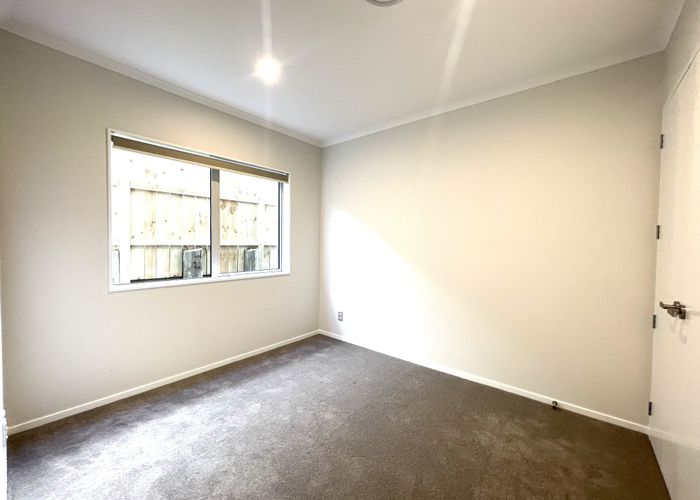  at 3 Pae Lane, Flat Bush, Auckland
