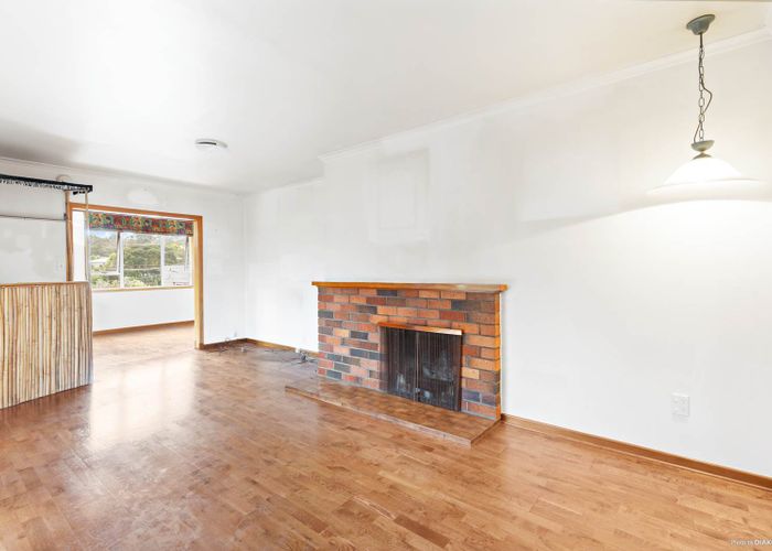  at 93 Eskdale Road, Birkdale, Auckland