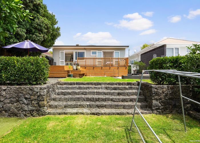  at 11 Lambeth Road, Mount Eden, Auckland City, Auckland