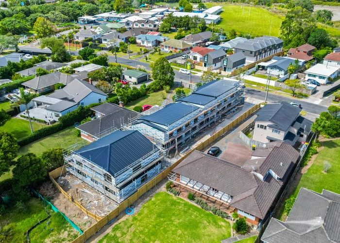  at 39 Millen Avenue, Pakuranga, Manukau City, Auckland