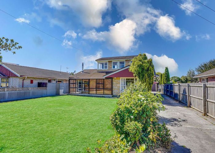  at 129 Springs Road, Hornby, Christchurch City, Canterbury