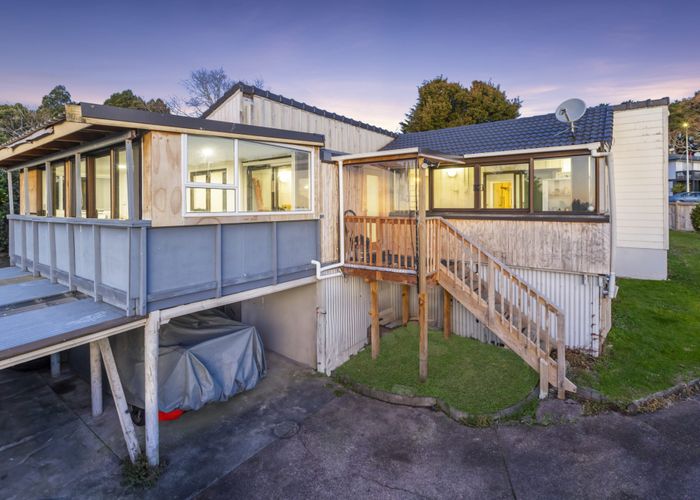  at 46 Banyan Drive, Totara Heights, Auckland
