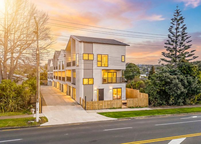  at 10/4052 Great North Road, Glen Eden, Waitakere City, Auckland