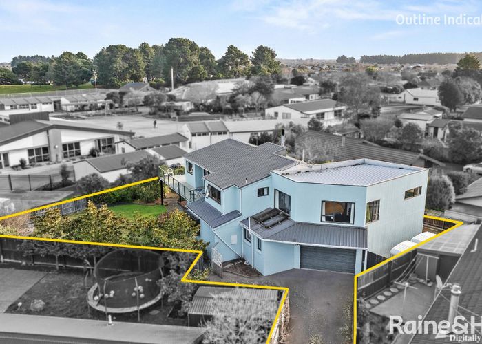  at 11A Pinaster Place, Parklands, Christchurch City, Canterbury